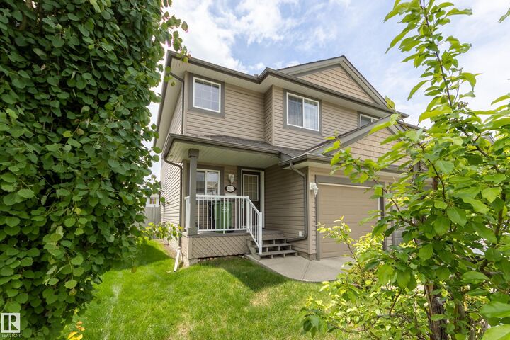 Property Photo: 20111 56 Avenue NW AB T6M 0B3
