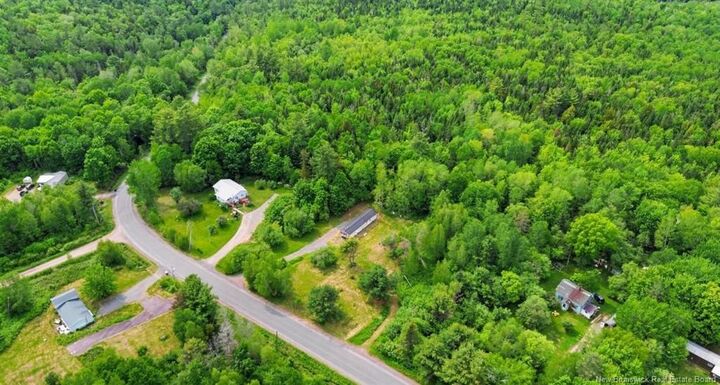 Property Photo: 475 Penniac Road NB E3A 9A8