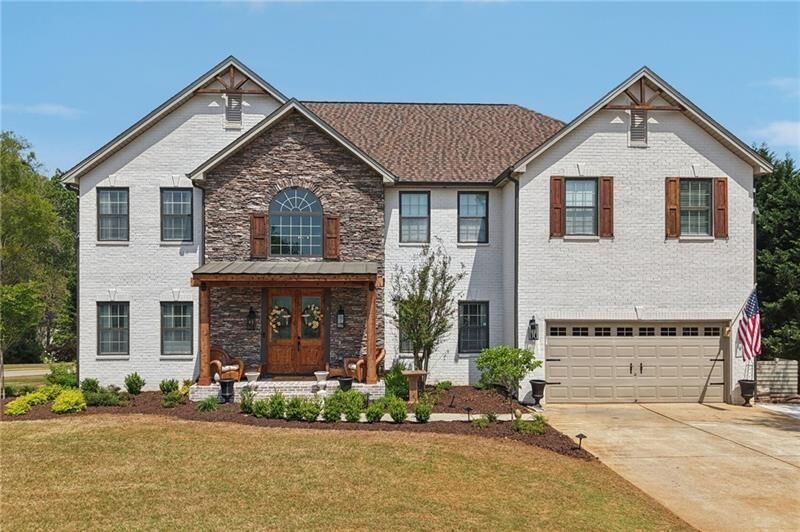 Property Photo:  5803 Little Doe Walk  GA 30542 
