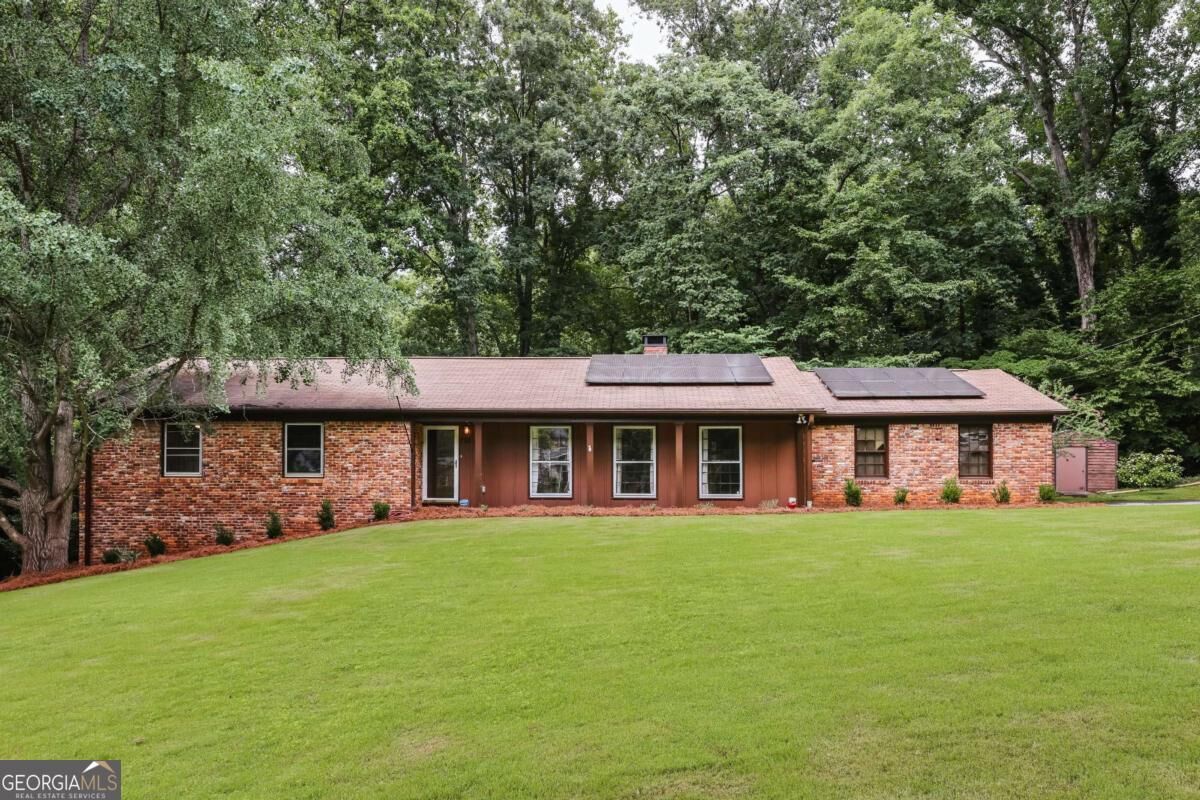 Property Photo: 750 Glenwood Drive GA 30606