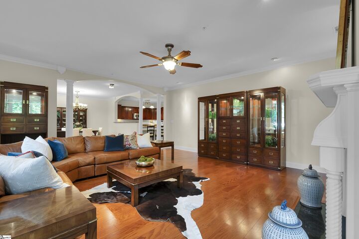 Property Photo: 1209 E Washington Street Unit 101 SC 29601