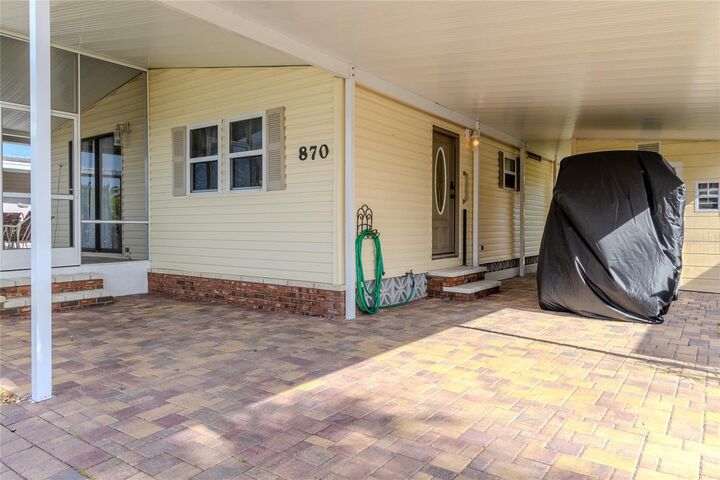 Property Photo:  2100 Kings Highway 870  FL 33980 