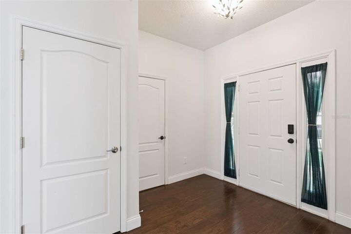 Property Photo:  1008 Magnolia Blossom Court  FL 32712 