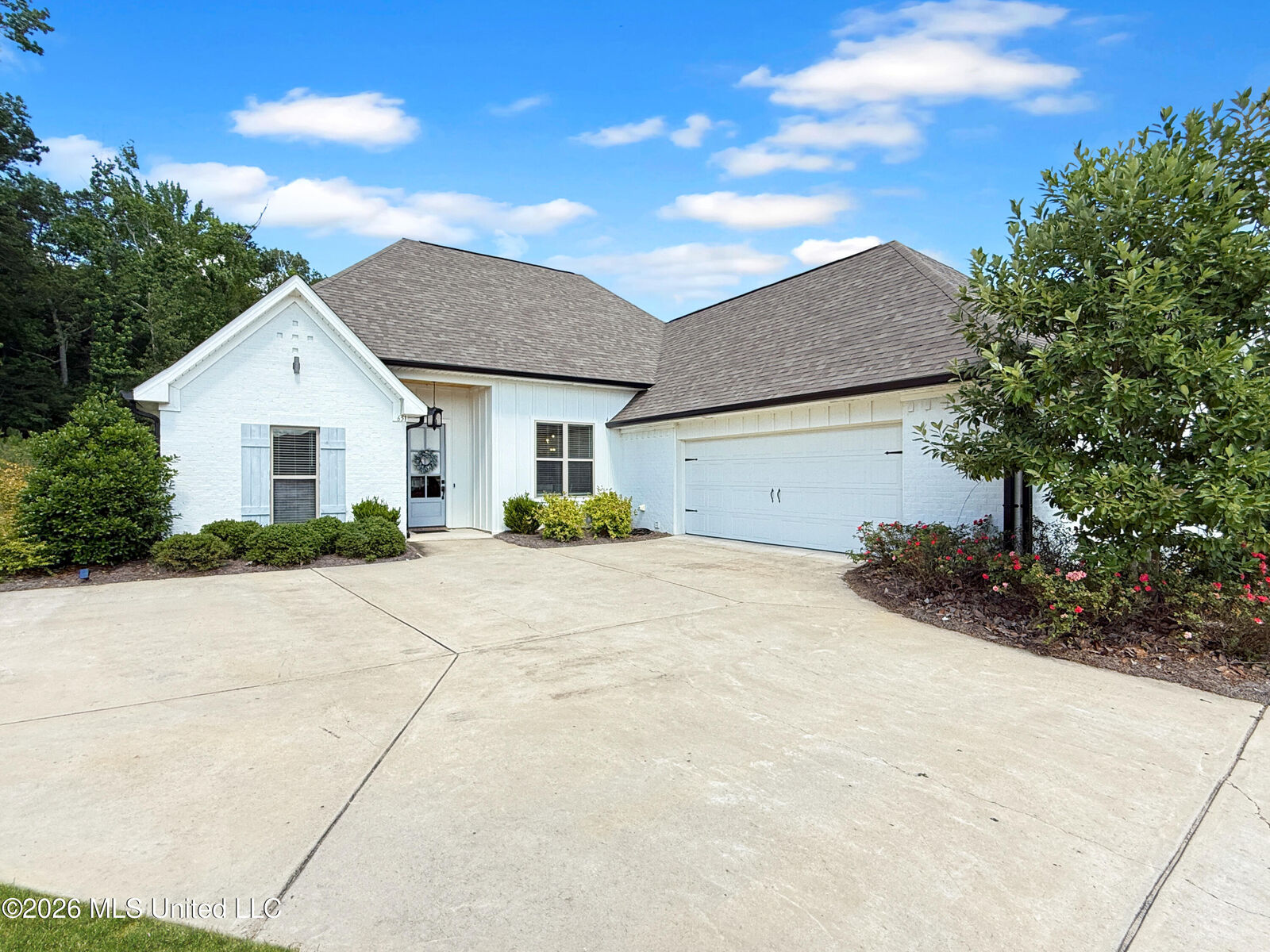 Property Photo:  651 Wild Horse Lane  MS 39042 