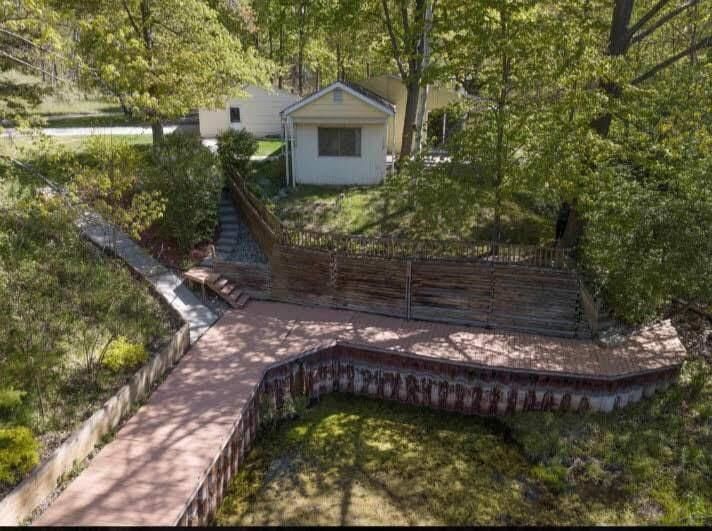 Property Photo:  836 Poquonnock Drive  MI 48628 