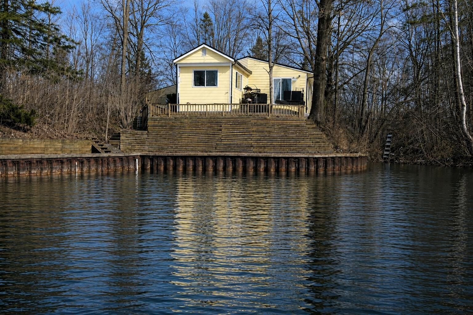 Property Photo:  836 Poquonnock Drive  MI 48628 