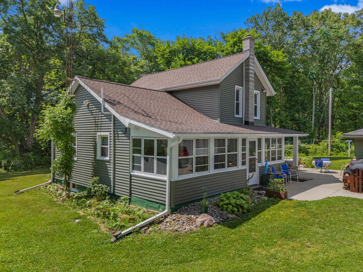 Property Photo:  9837 Easton Road  MI 49277 