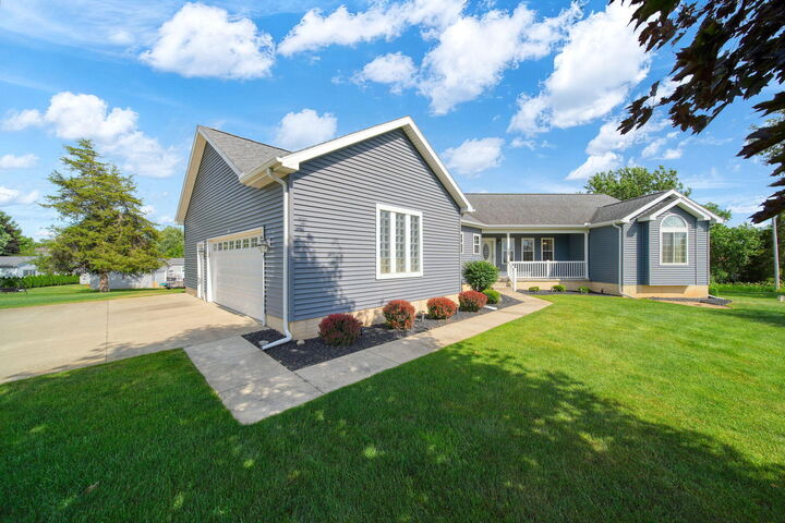 Property Photo:  149 Hawthorne Drive  MI 49230 