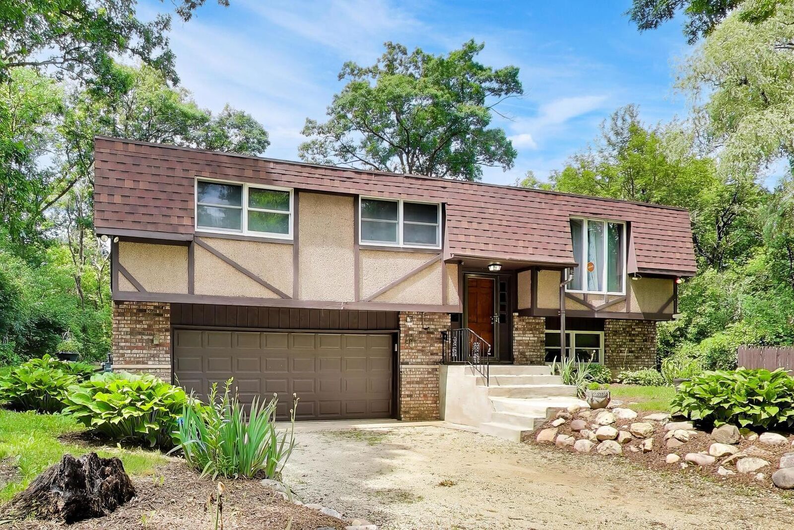 Property Photo: 8808 Hickory Lane IL 60097