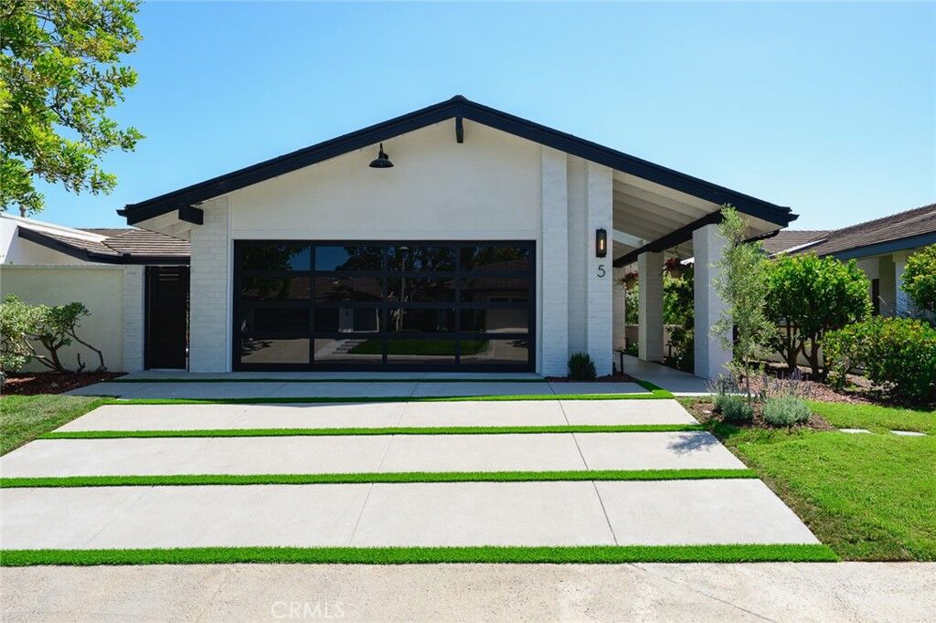 Property Photo:  5 Maritime  CA 92625 