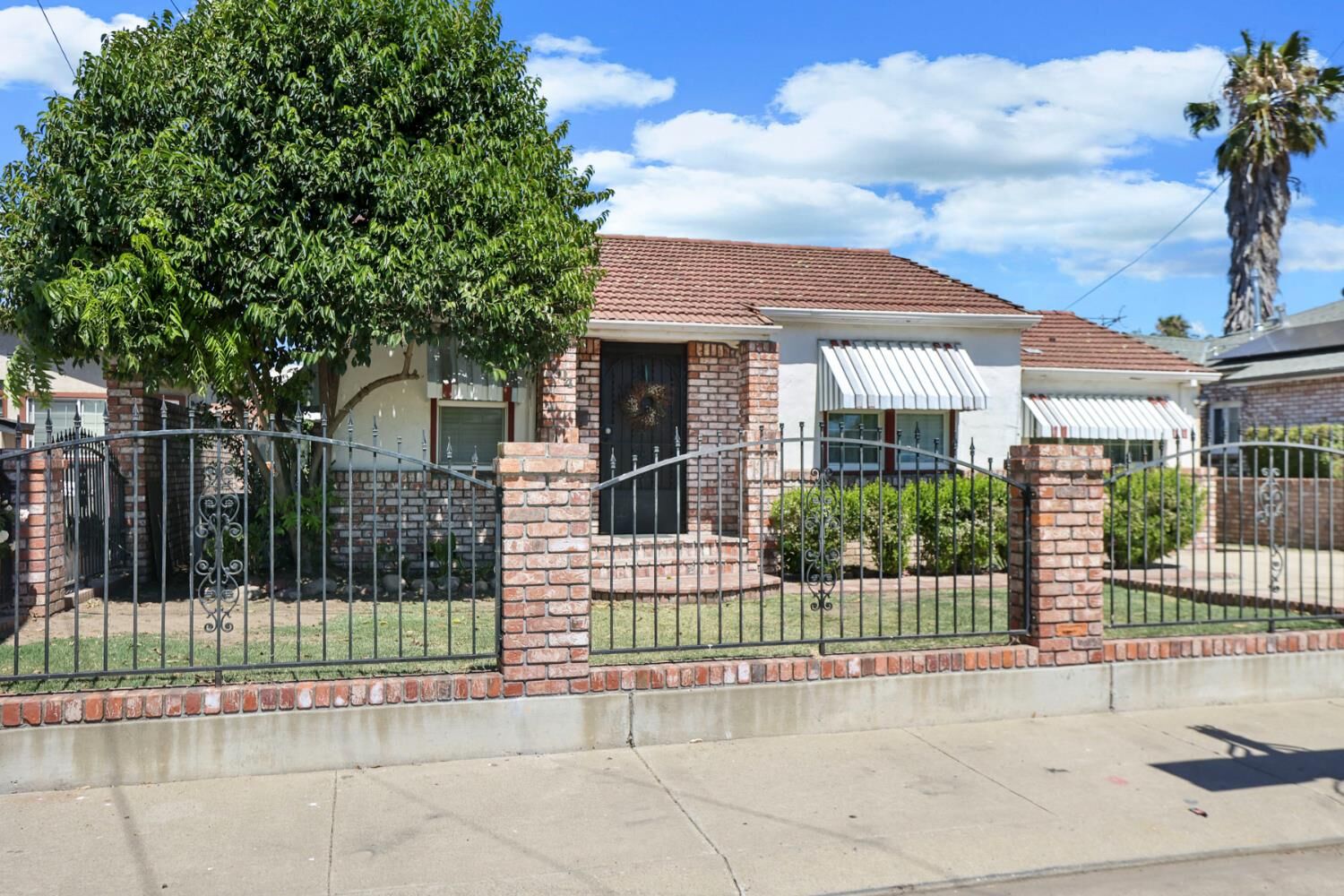 Property Photo:  1004 S Shasta Avenue  CA 95205 