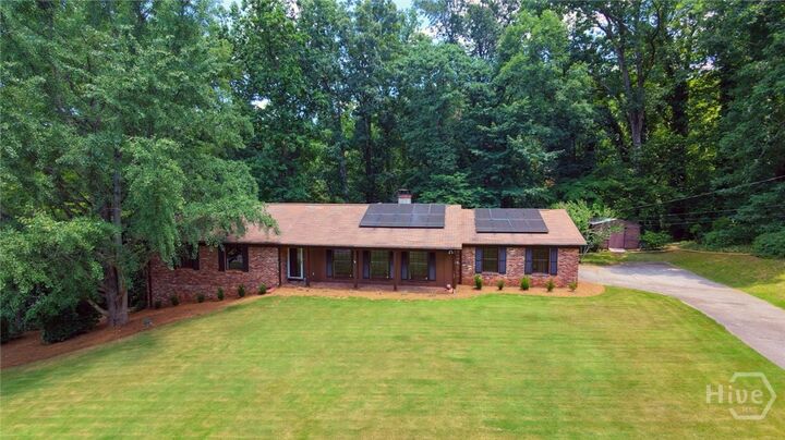 Property Photo: 750 Glenwood Drive GA 30606