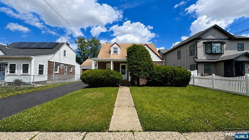 Property Photo:  14 Madison Street  NJ 07031 
