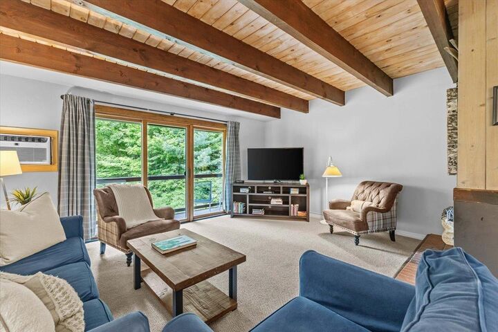 Property Photo: 277 Topnotch Drive VT 05672