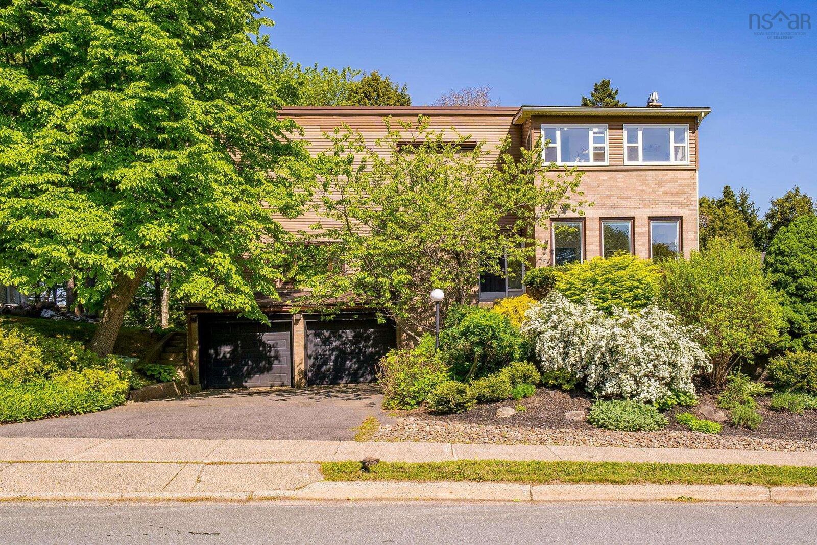 Property Photo: 75 Bayview Road NS B3M 1N8