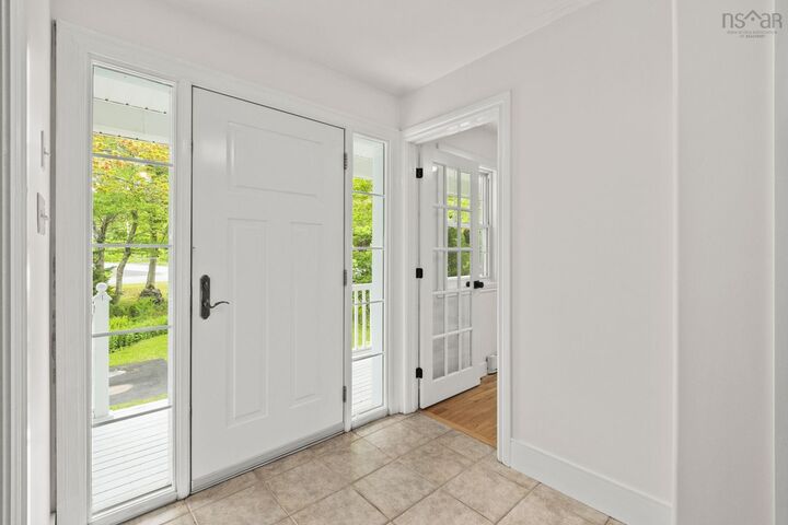 Property Photo: 88 Lochmoor Lane NS B2W 6C8