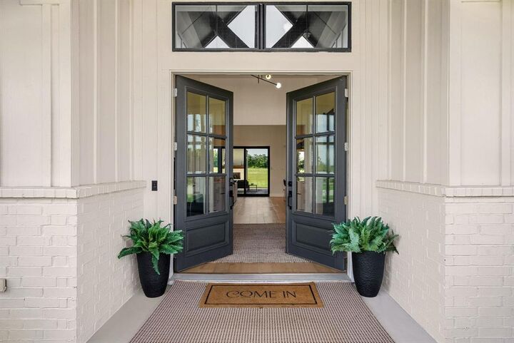 Property Photo: 6546 County Road 1103 TX 75009