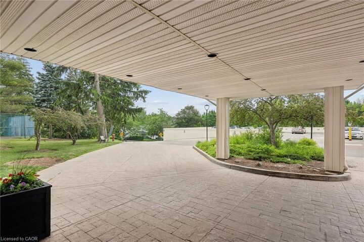 Property Photo:  260 Sheldon Drive N 206  ON N2H 6P2 