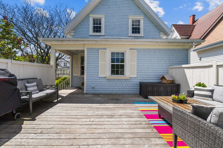 Property Photo:  103 Granville Street  PE C1N 2Z7 