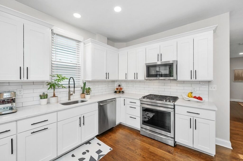 Property Photo: 459 Meridian St 1 MA 02128