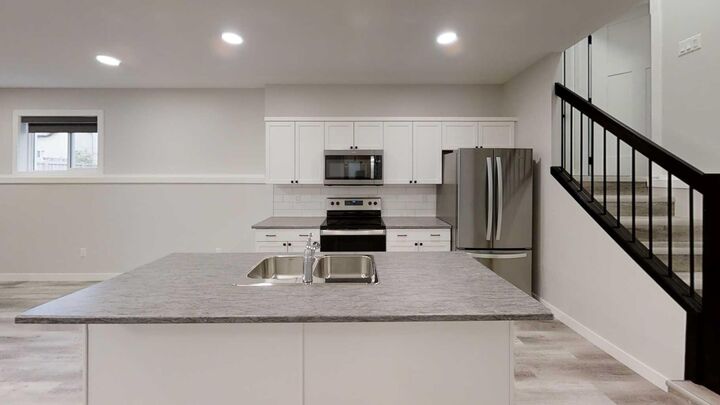 Property Photo: 10230 128 Avenue A AB T8V 6M6