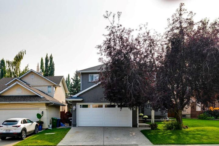 Property Photo:  274 Mt Assiniboine Place SE  AB T2Z 2N5 