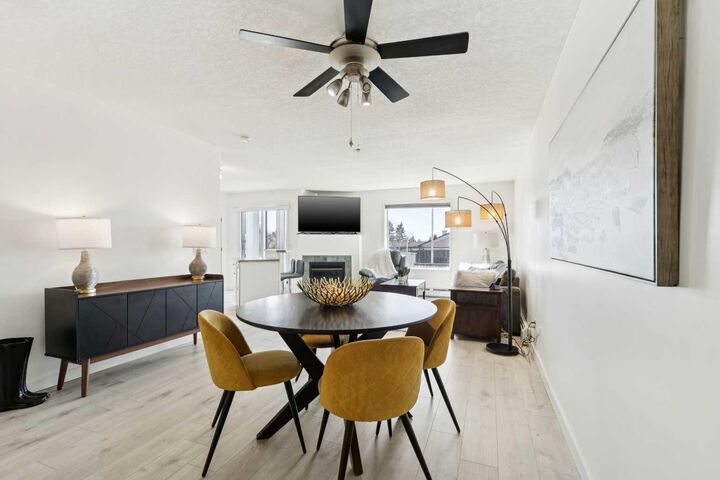 Property Photo:  6102 Valleyview Park SE 102  AB T2B 3R6 