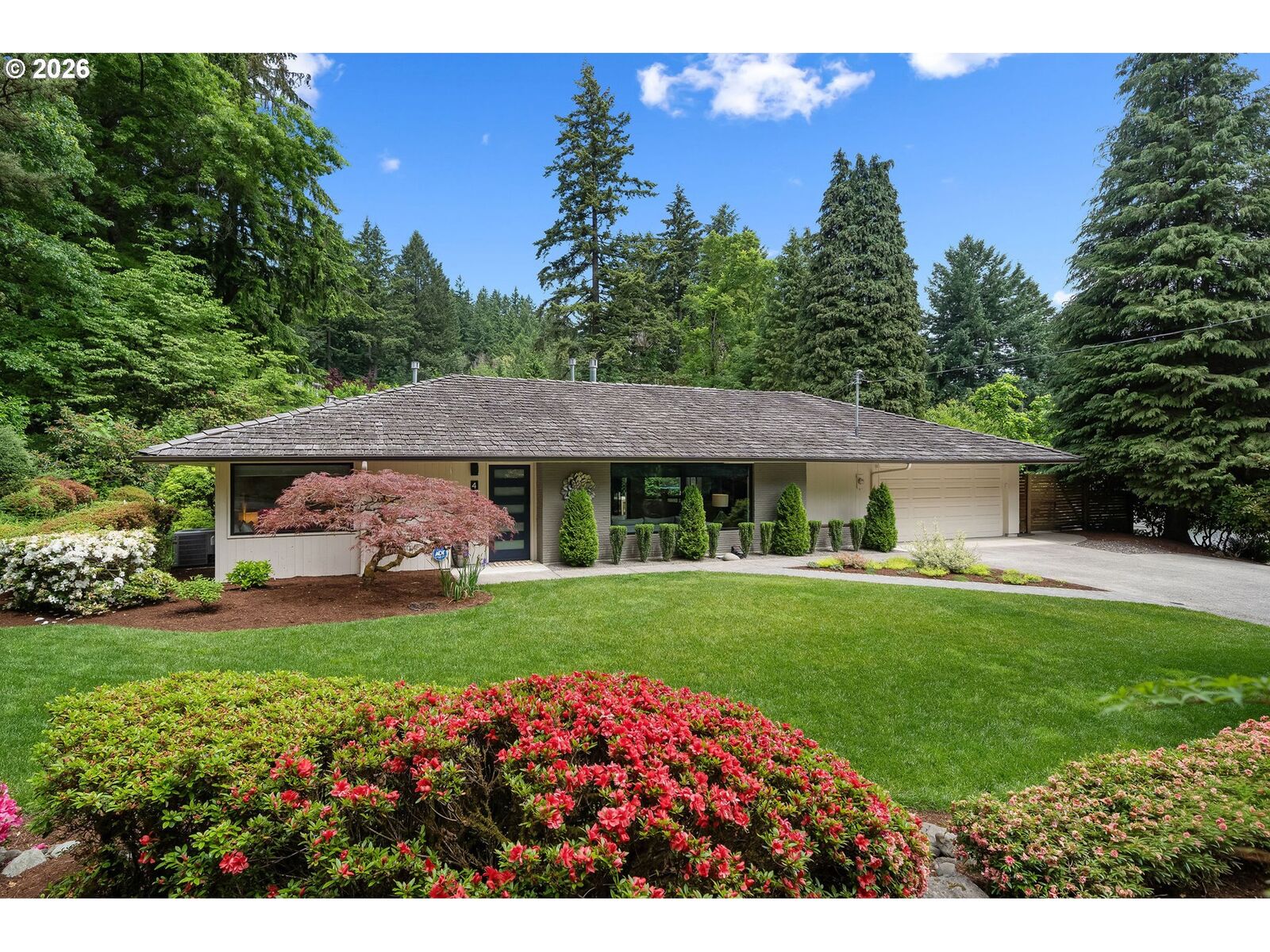 Property Photo: 4767 NW Woodside Ter OR 97210