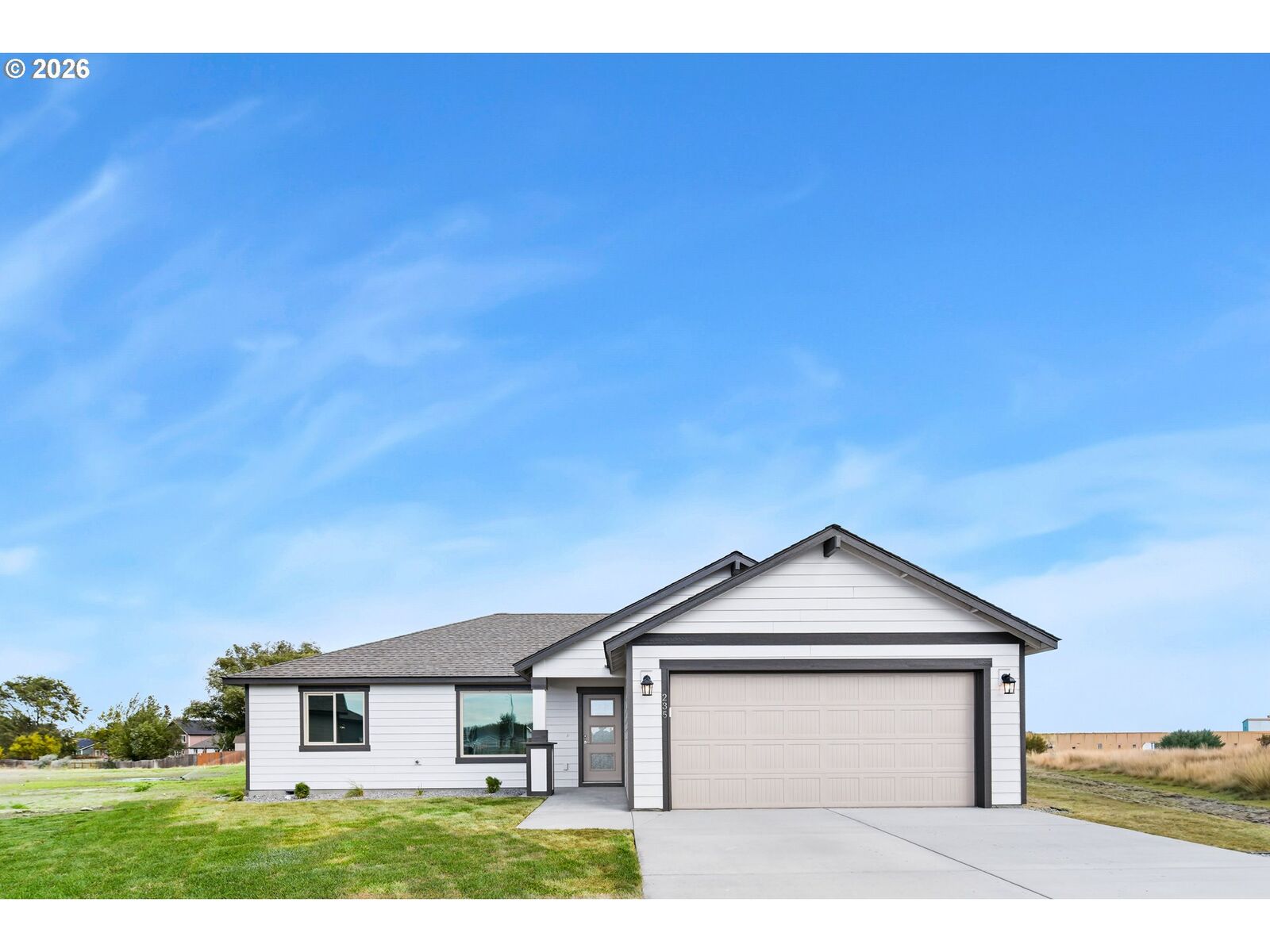 Property Photo: 235 SW Goldfinch OR 97818