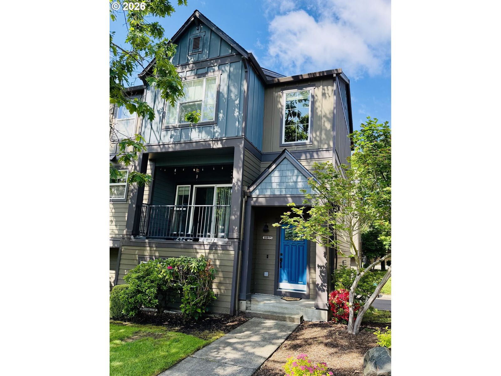 Property Photo:  10855 SW 130th Ave  OR 97223 