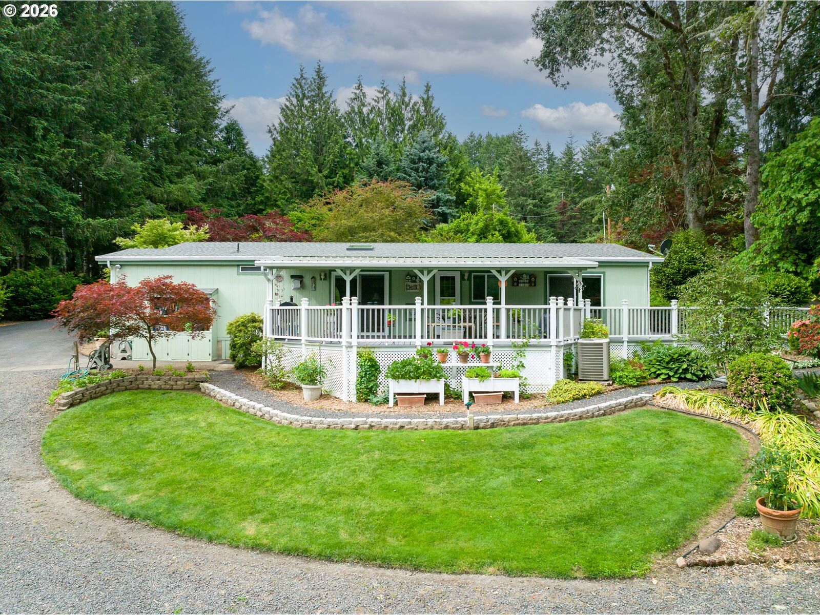 Property Photo: 266 Riverwood Ln OR 97462