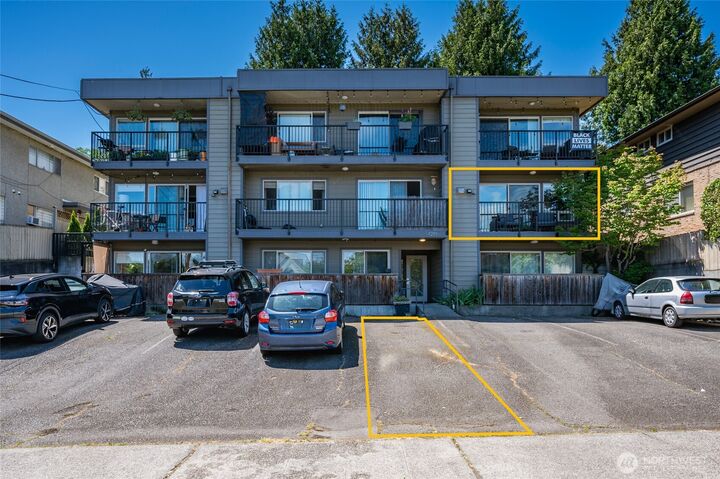 Property Photo:  4219  Whitman Avenue N 4  WA 98103 