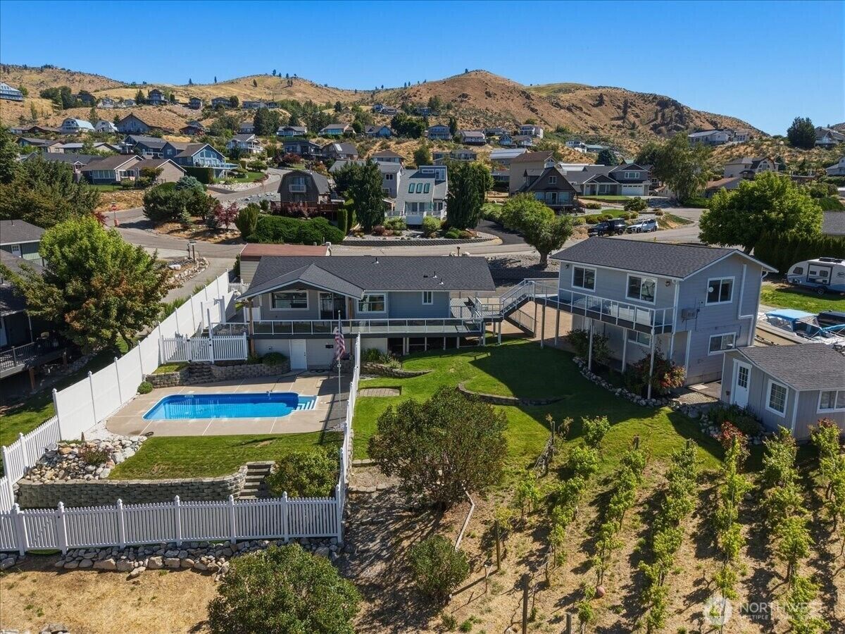 Property Photo: 104 Orchard View Drive WA 98816