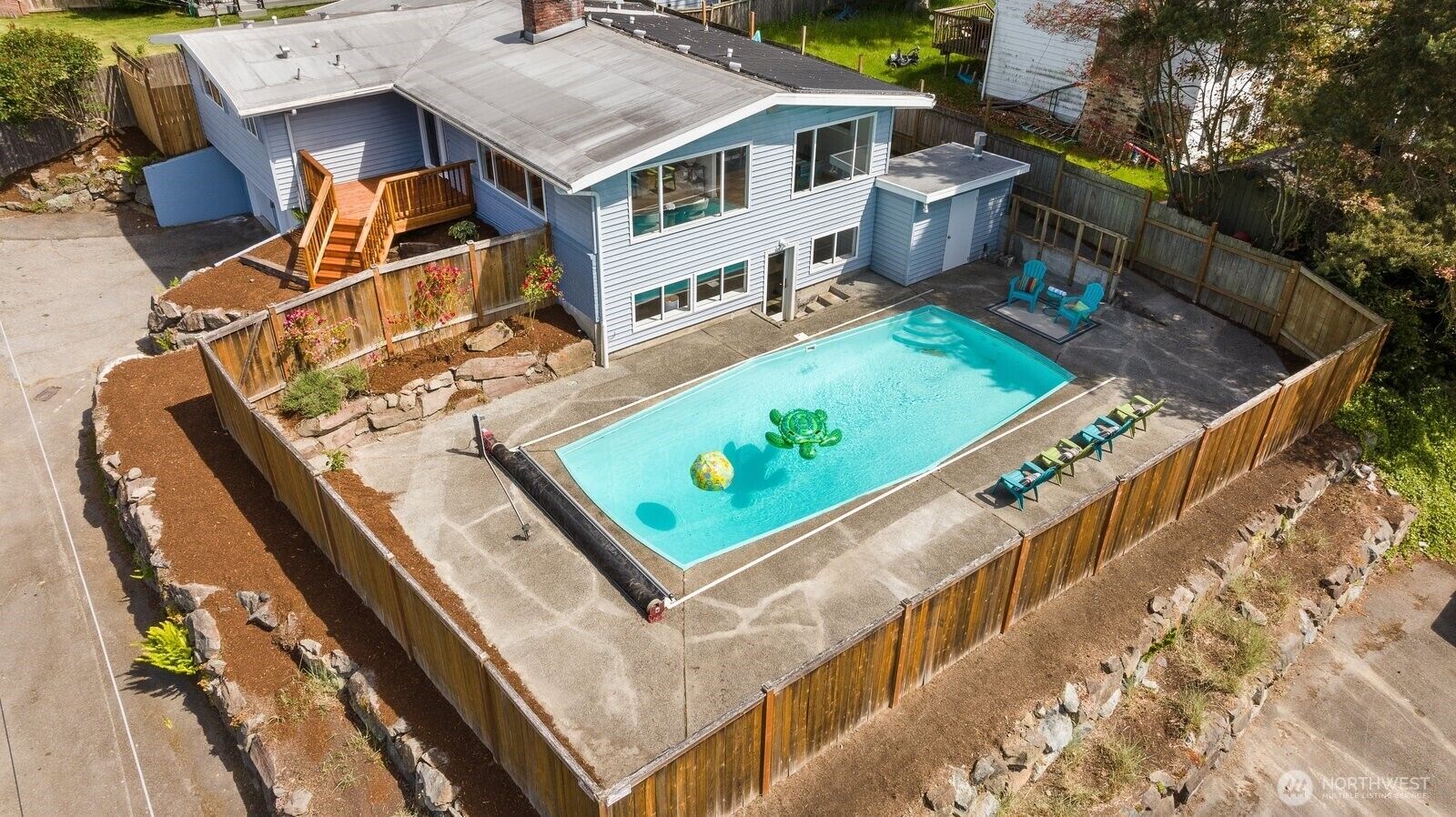 Property Photo:  8132  208th Place SW  WA 98026 