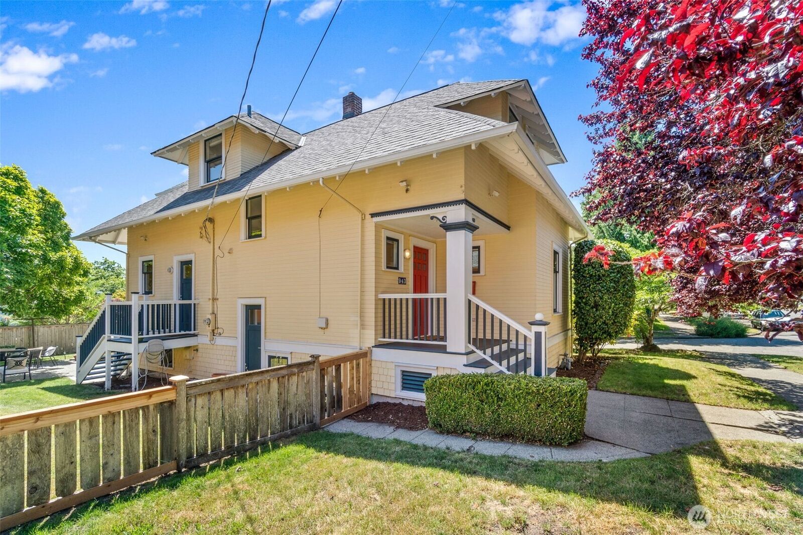 Property Photo: 943 NW 60th Street WA 98107
