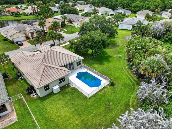 Property Photo: 505 SW Lake Manatee Way FL 34986