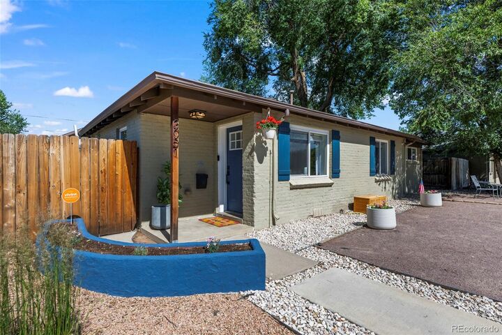 Property Photo:  3051 Grape Street  CO 80207 