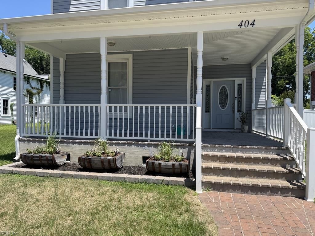 Property Photo:  404 Clay St  VA 23851 