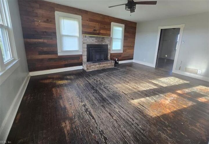 Property Photo:  3249 Wardtown Rd  VA 23350 