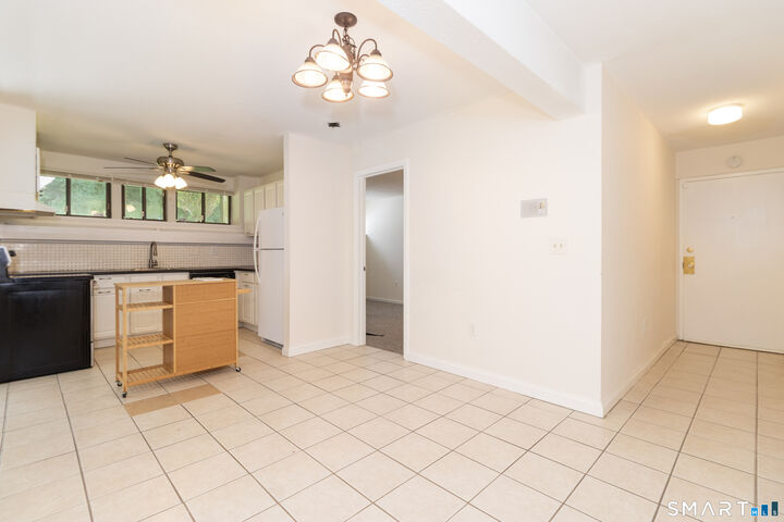 Property Photo: 175 Mill Pond Road 101 CT 06514