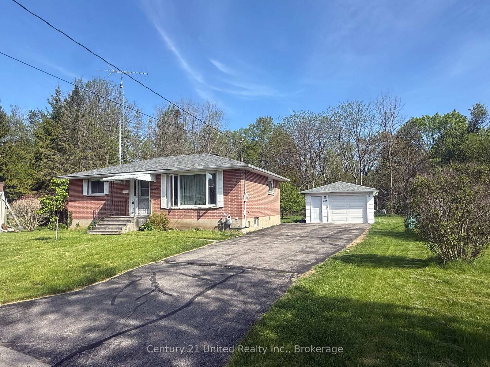 Property Photo:  224 Nickerson Drive  ON K9A 1A5 