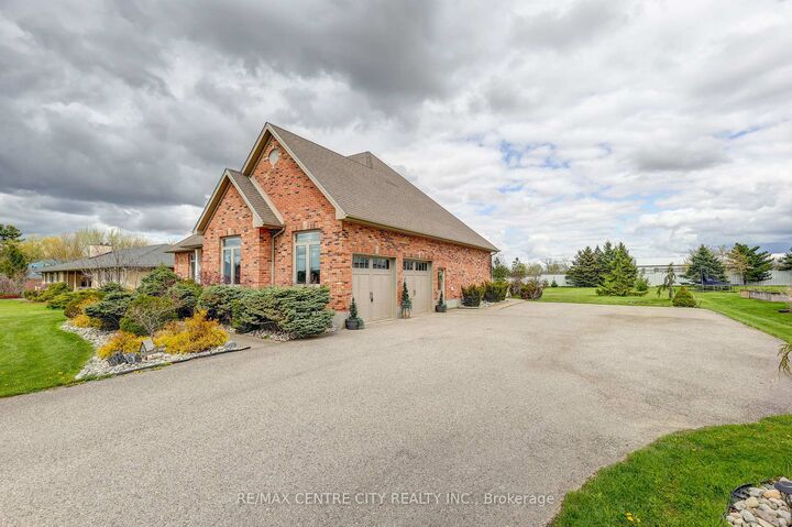 Property Photo: 9538 Tower Road ON N5P 3S7