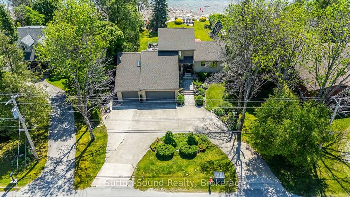 Property Photo: 427 Balmy Beach Road ON N4K 5N4