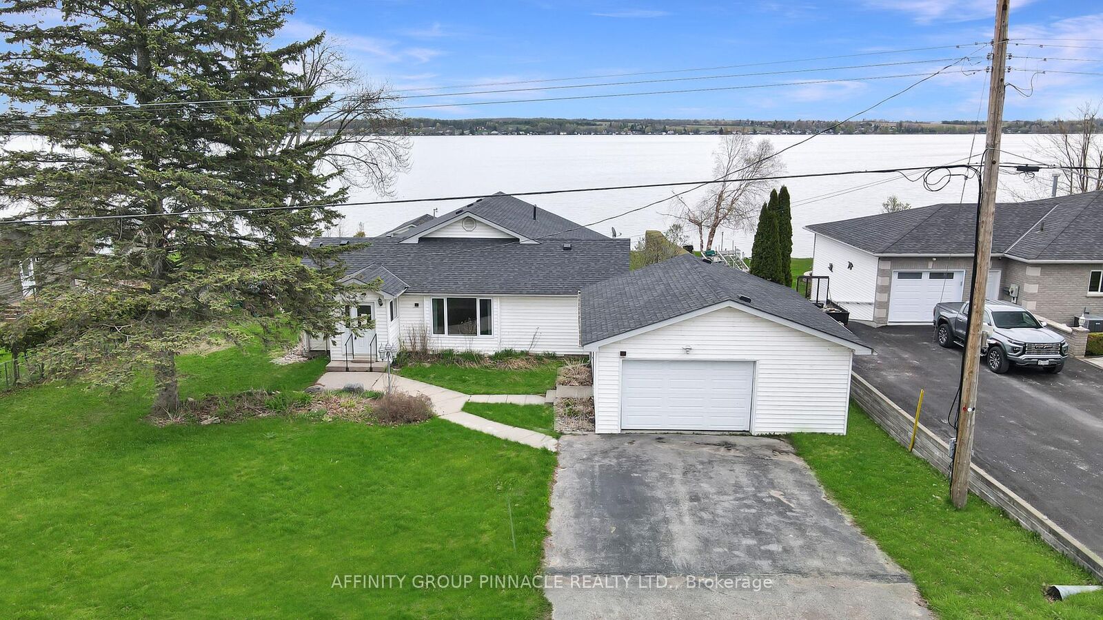 Property Photo: 143 Beehive Drive ON K0M 1G0