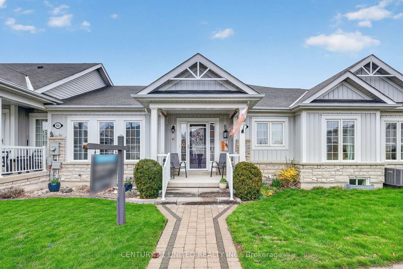 Property Photo: 832 Leslie Street ON K9A 0H2