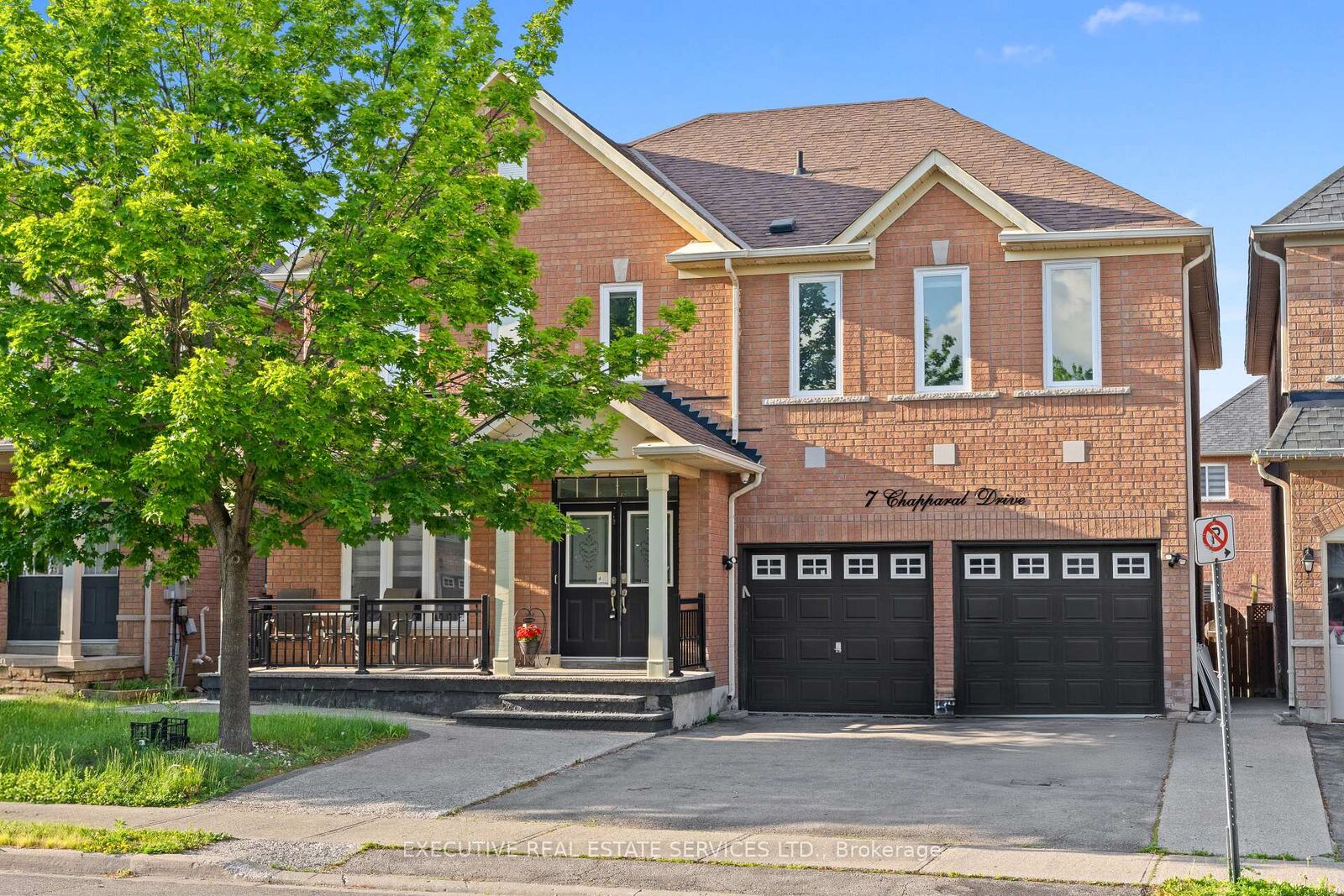 Property Photo: 7 Chapparal Drive ON L6R 3C5