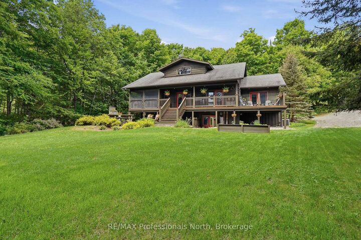 200 Riverside Drive — photo 1
