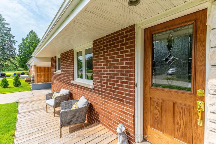 Property Photo: 76 McKibbon Drive ON N4L 1C6