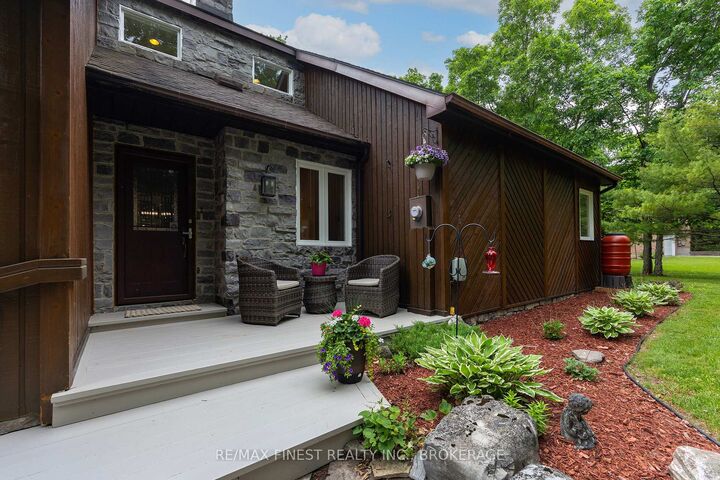 Property Photo: 3886 Holmes Road ON K0H 1X0