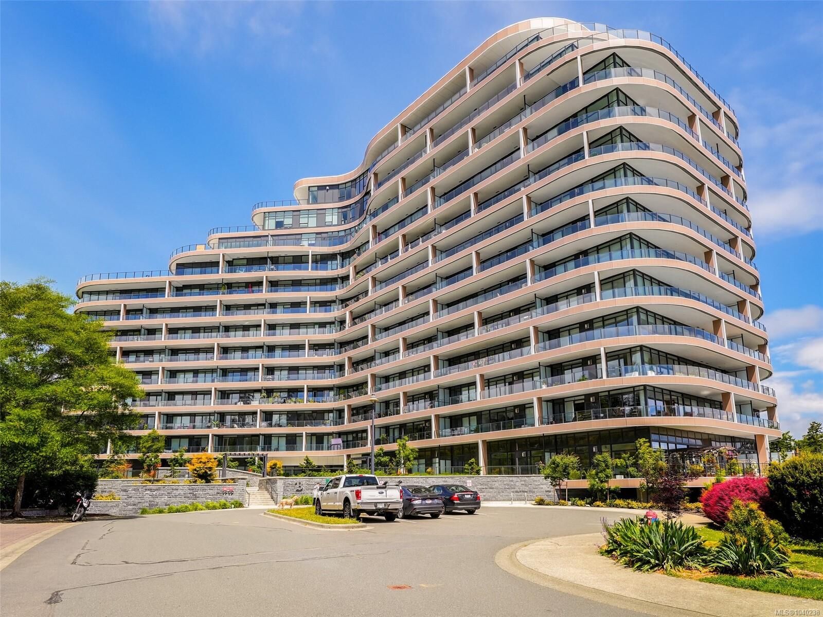 Property Photo: 2000 Hannington Rd #914 BC V9B 6R6